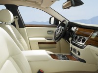 Rolls-Royce Ghost 2010 photo
